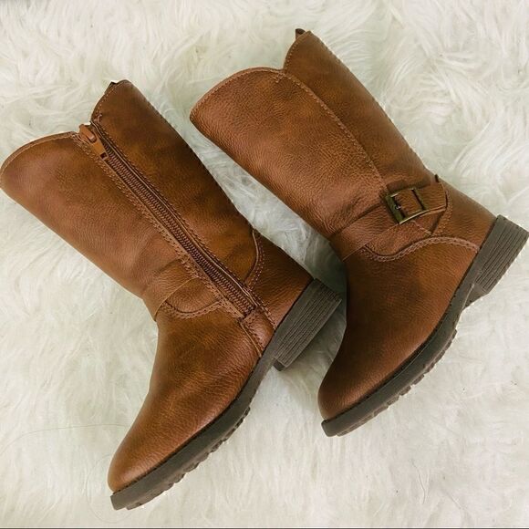 Osh Kosh browm winter and fall boots 8 girl - Picture 3 of 16